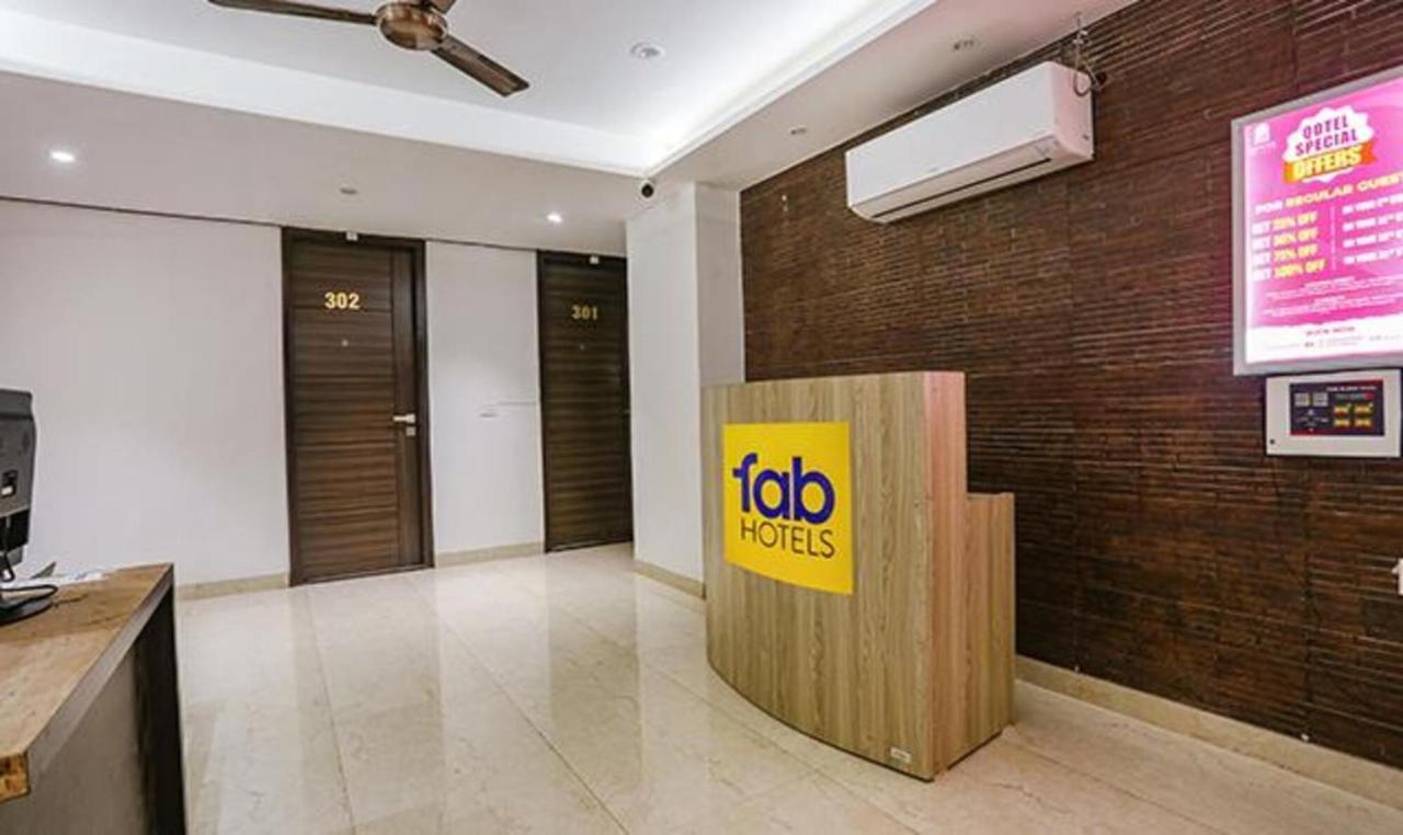 Fabexpress Rg Stay New Delhi Exterior photo
